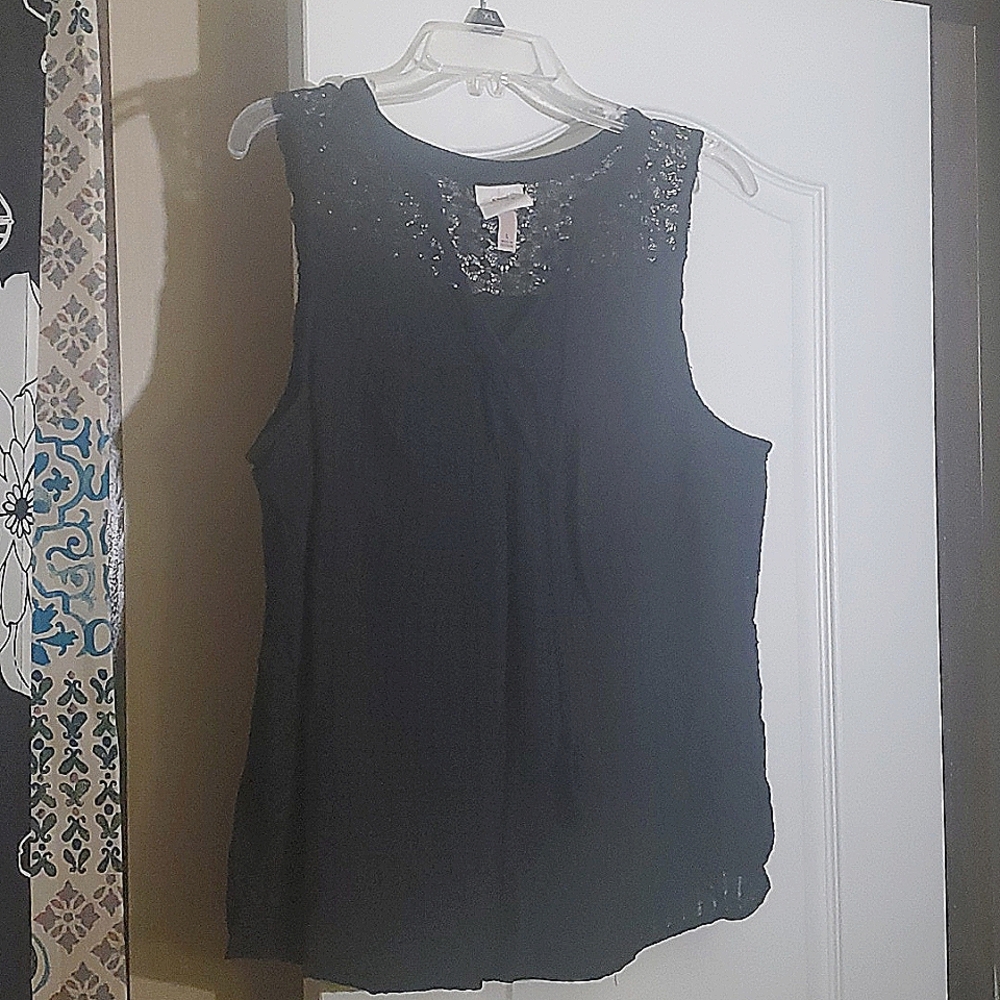 Knox Rose Tank in Black, Size Large